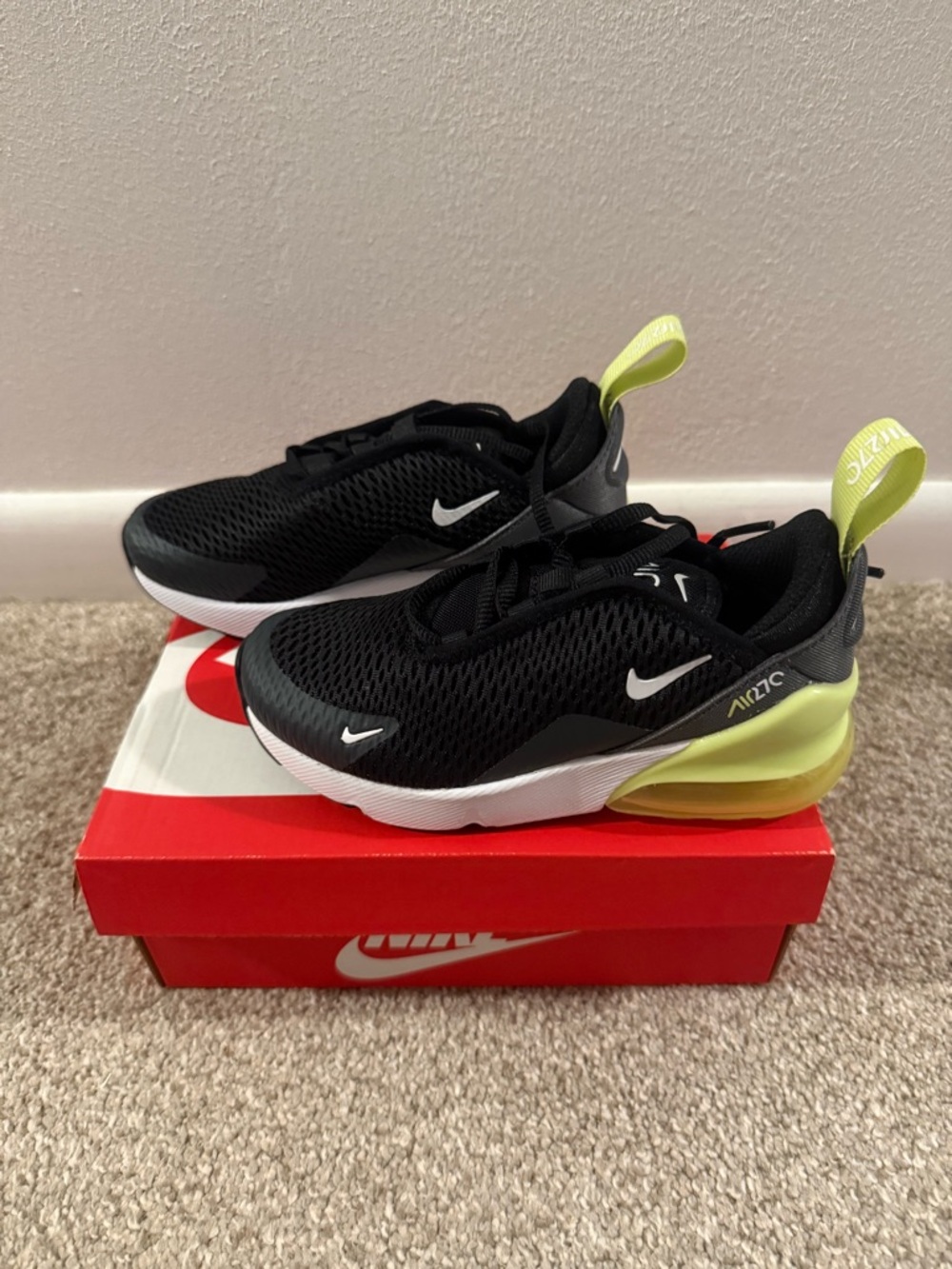 Nike Kids' Air Max 270 Black & Volt Lightweight Sneakers